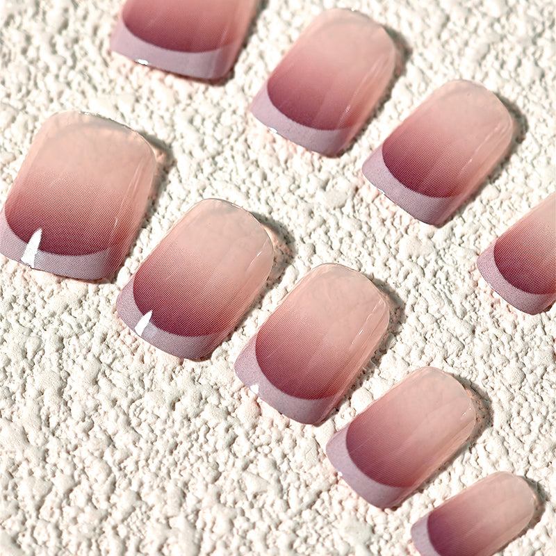 Wearing fake nails FDX-0007-1A